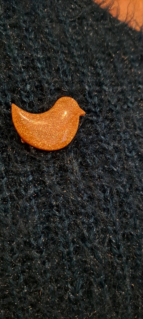 Broche poule douce