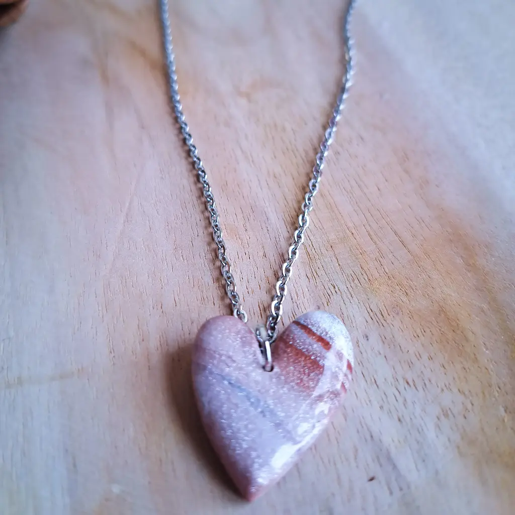 Collier Carolina