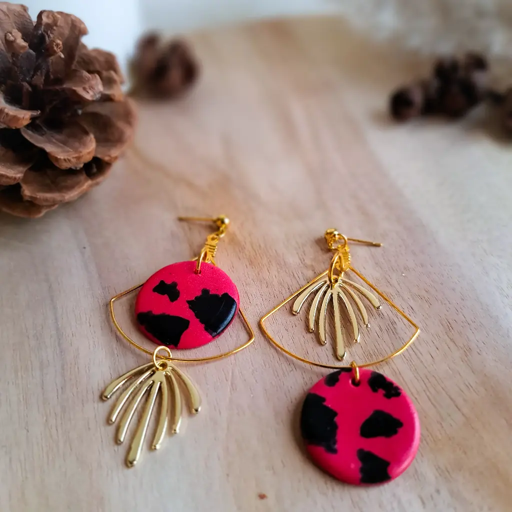 Puces d'oreilles Molly