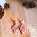 Puces d'oreilles Alba