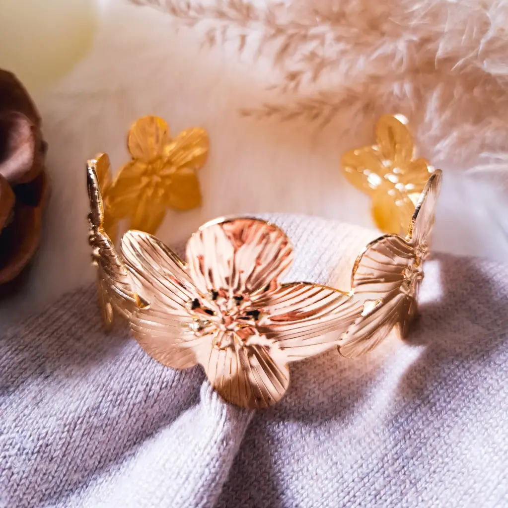 Bracelet jonc " Nahée"  