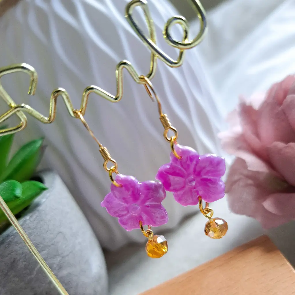 Boucles d'oreilles " Zélia lilas "    