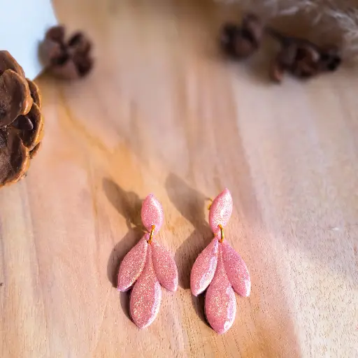 Puces d'oreilles Alba