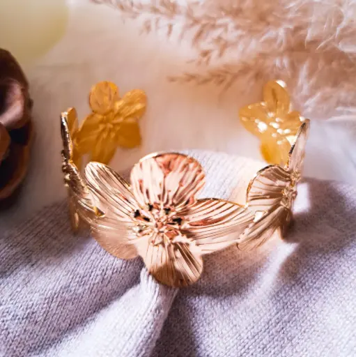 Bracelet jonc " Nahée"