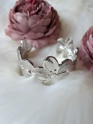 Bracelet jonc " Nahée argenté "   