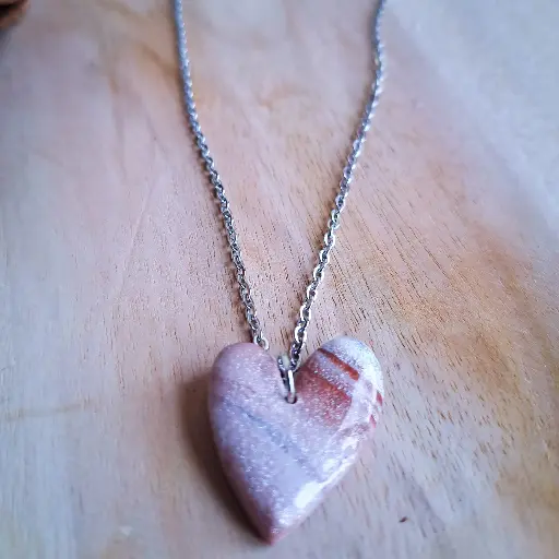 Collier Carolina